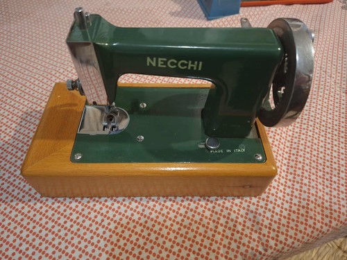 Macchina cucire necchi - da,