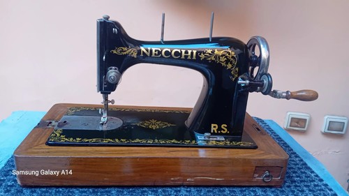 Macchina cucire vintage - da,