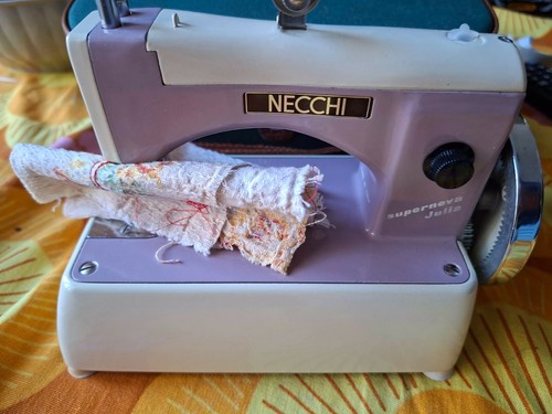 Macchina cucire necchi - cucire,
