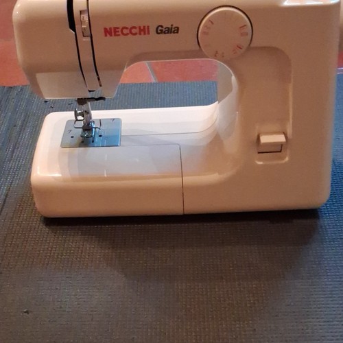 Necchi gaia type 200 macchina - necchi,