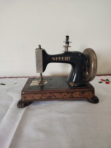 Macchina cucire necchi - cucire,