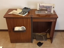 Macchina da cucire Necchi