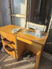 Macchina da cucire Necchi 513