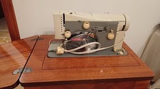 Macchina da Cucire Necchi